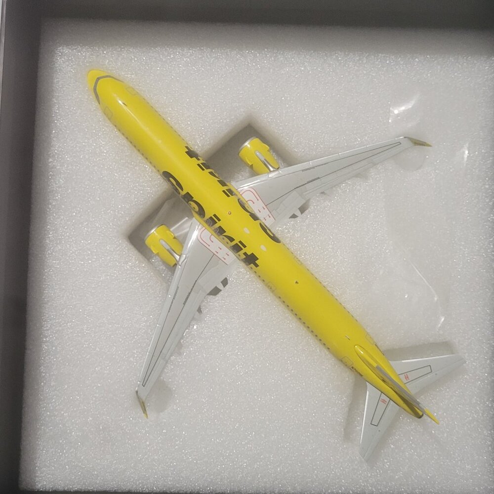 Spirit Airlines A321neo Reg: N702NK GeminiJets G2NKS1254 Scale 1:200 Diecast
